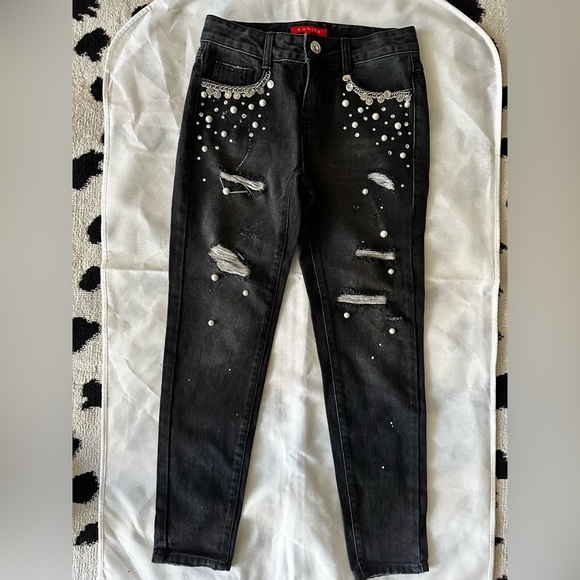Embellished Black Distressed Women Jeans - Picture 1 of 9